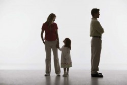Thủ tục và quy trình đòi tiền trợ cấp nuôi con sau khi ly hôn?